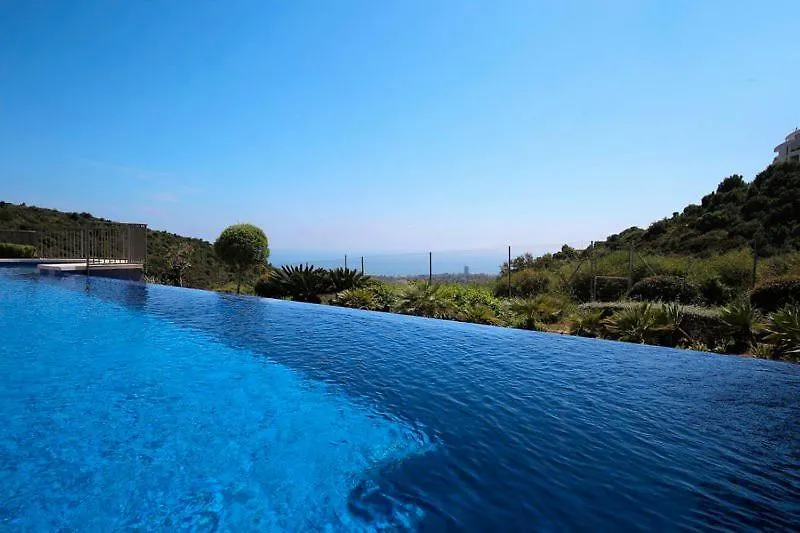 Luxury Spa Resort Marbella 2 Bedroom Sauna Gym Pools Jacuzzi Apartment