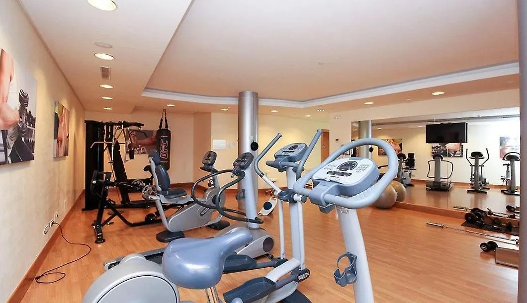 Luxury Spa Resort Marbella 2 Bedroom Sauna Gym Pools Jacuzzi
